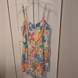 Old Navy Floral Print Romper Size M Tall